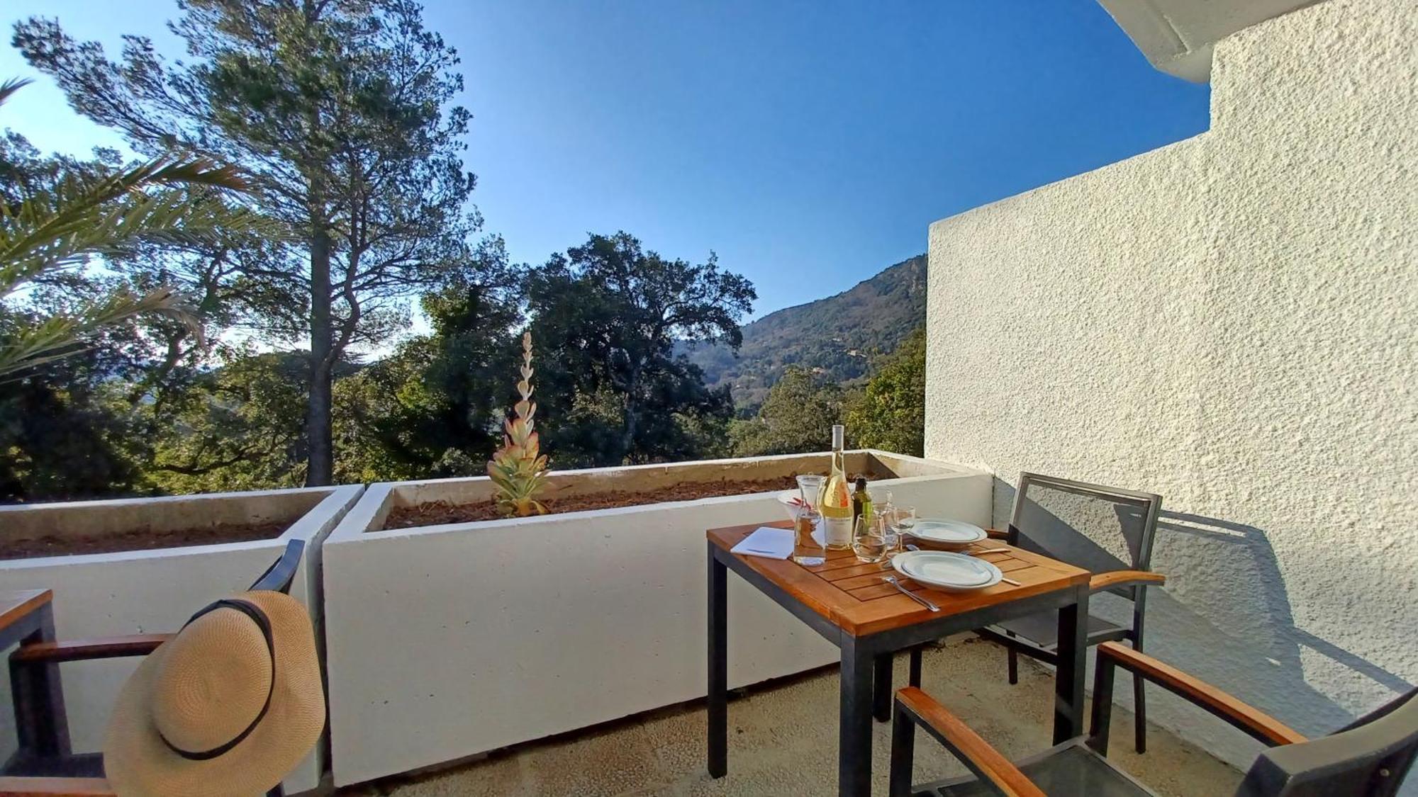 Capsud, La Garde-Freinet Apartment Exterior foto